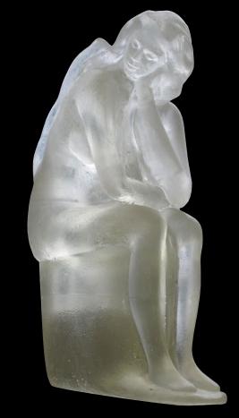 Sinnende (Opalguss), Skulptur von Annemarie Waibel, 27cm