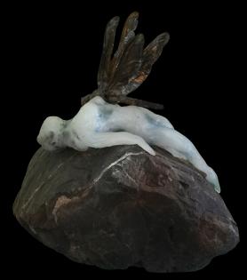 Libelle. Skulptur von Annemarie Waibel