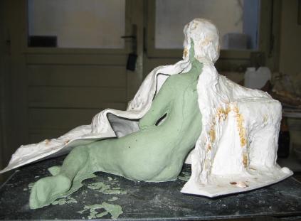 Sitzende, Skulptur von Annemarie   Waibel