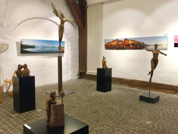 Kunstausstellung in Altstadthalle Zug 2021